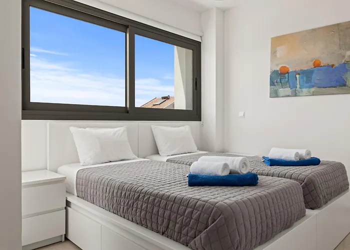 Serenity Waves 19 别墅 *